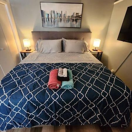 Blue Shark *W7* @ Montrose 1Br Private King Loft Apartment Houston Exterior photo